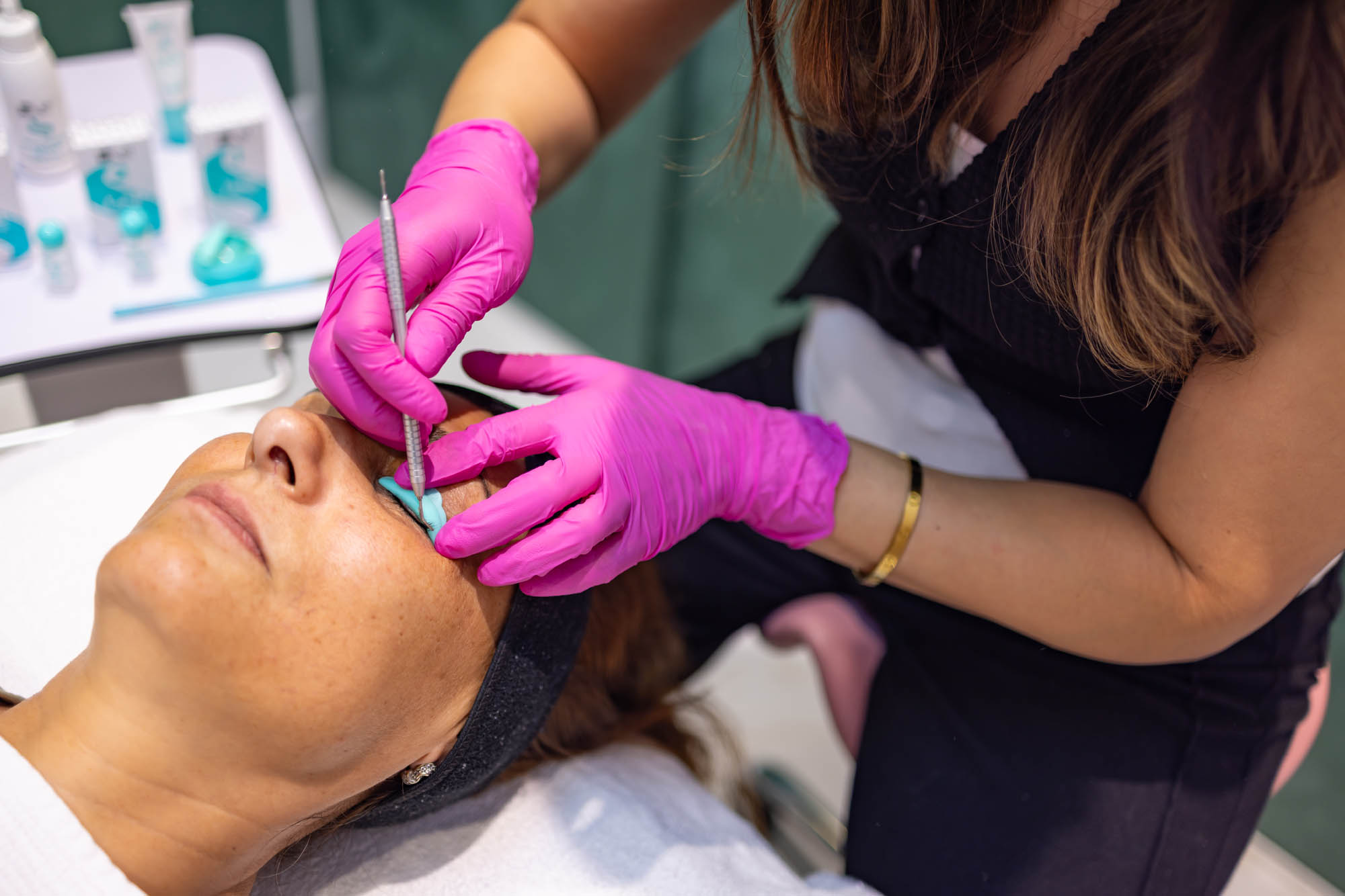 Lash Lifting