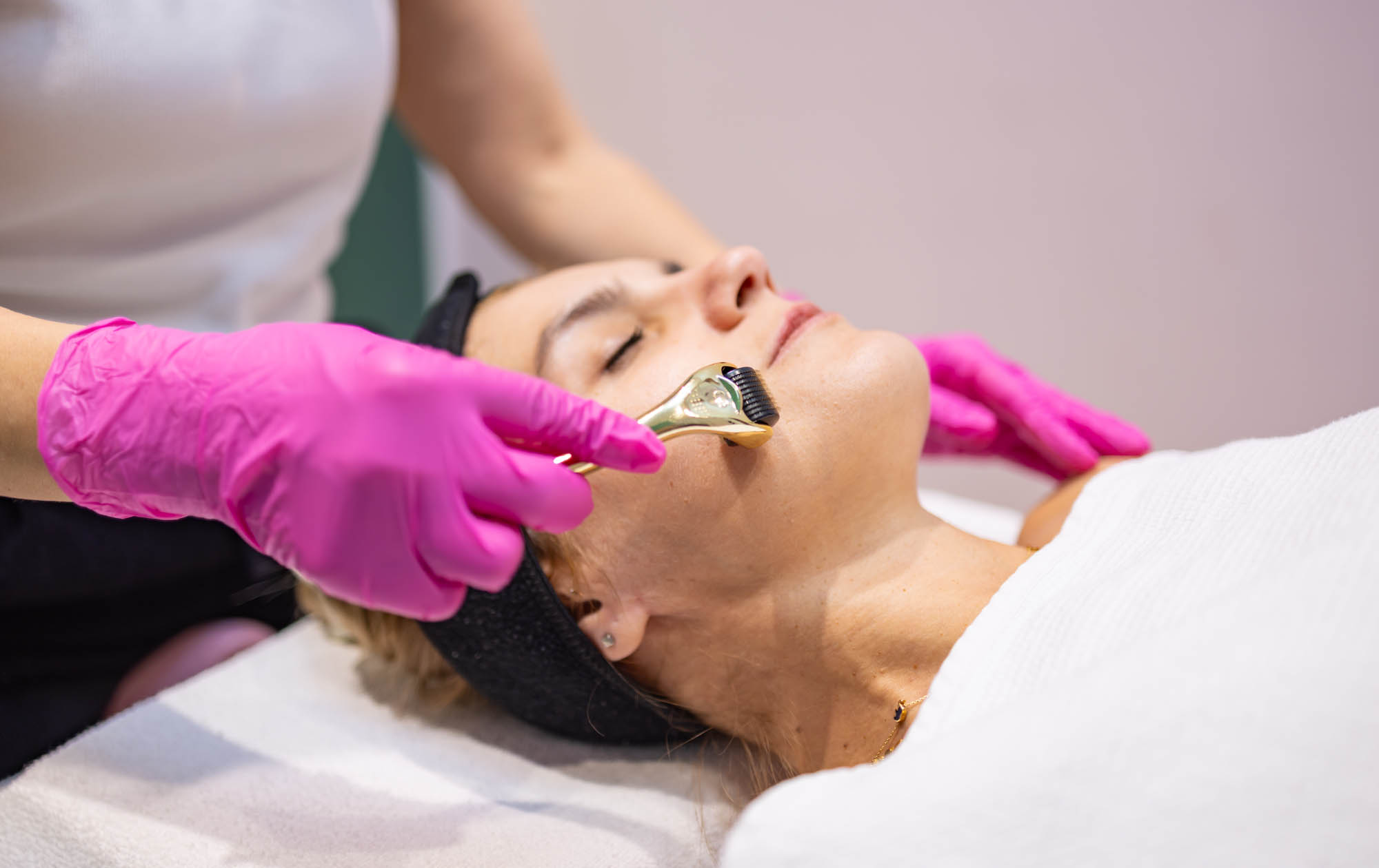 Skin microneedling